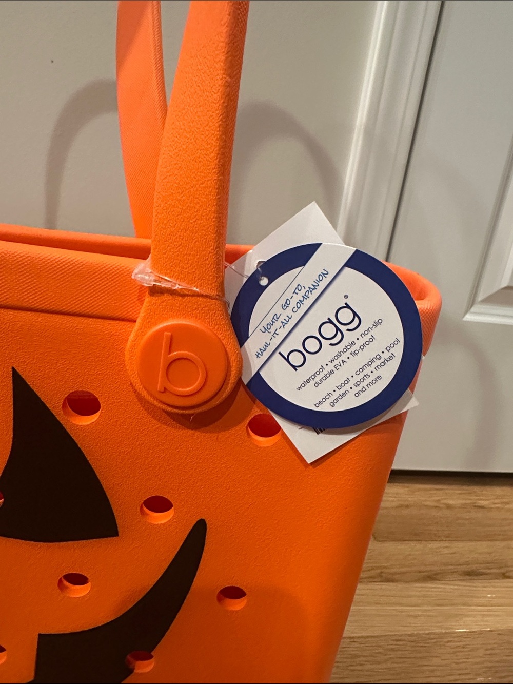 NWT medium bogg bag Halloween Orange Jack-O'-Lantern Tote Bag - Picture 3 of 8
